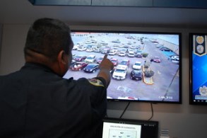 ACCESOS Y VIGILANCIA